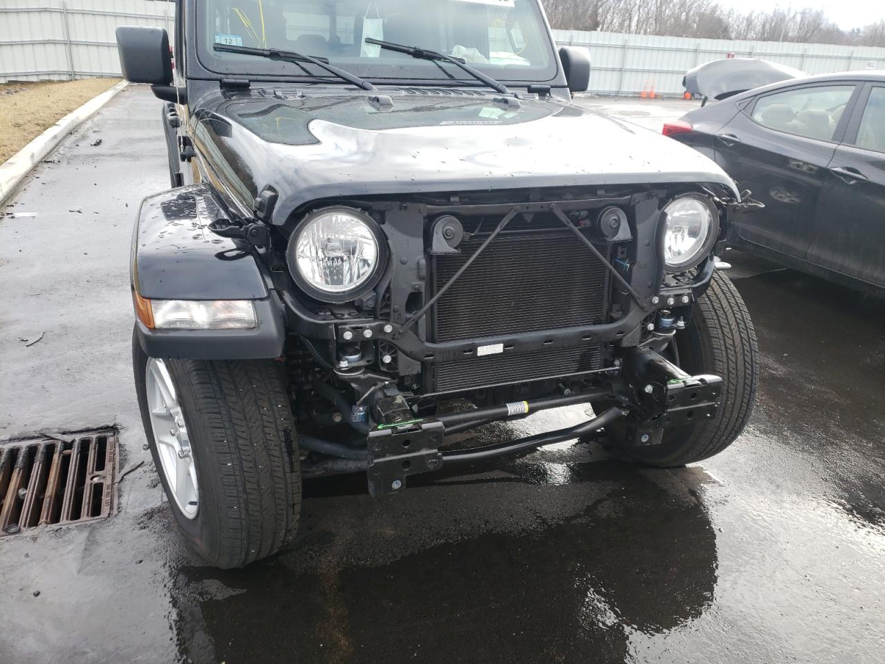Photo 9 from auction – 2021 JEEP GLADIATOR with VIN 1C6HJTAG1ML523682