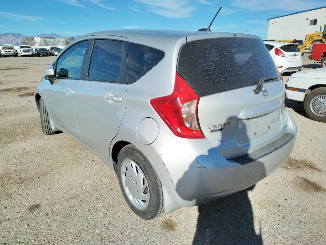 Photo 3 from auction – 2015 NISSAN VERSA NOTE with VIN 3N1CE2CP3FL430512