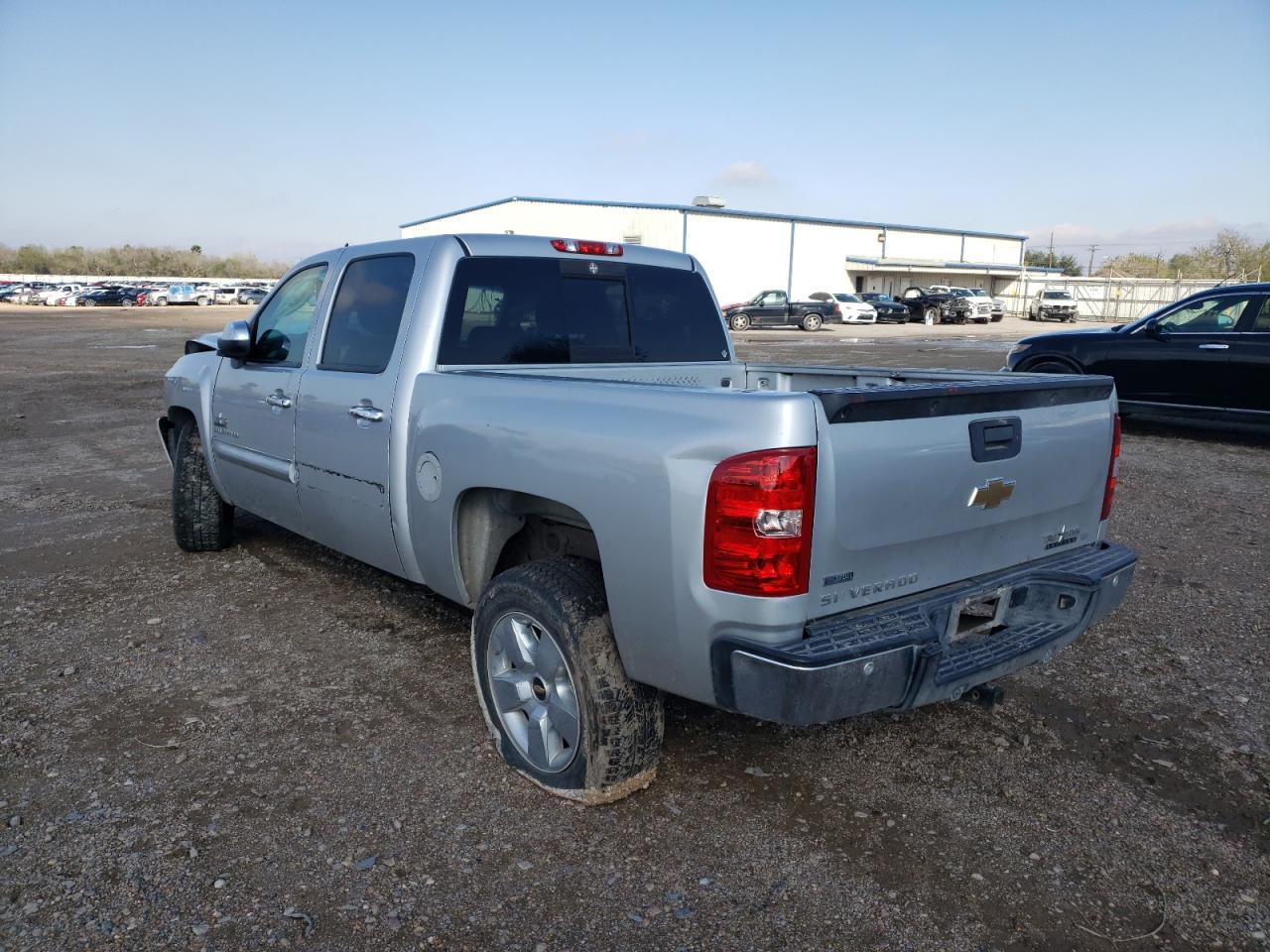 Photo 3 from auction – 2011 CHEVROLET SILVERADO with VIN 3GCPCSE06BG393740