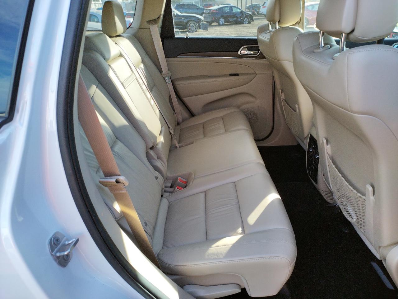 Photo 6 from auction – 2015 JEEP GRAND CHER with VIN 1C4RJFBG8FC855053
