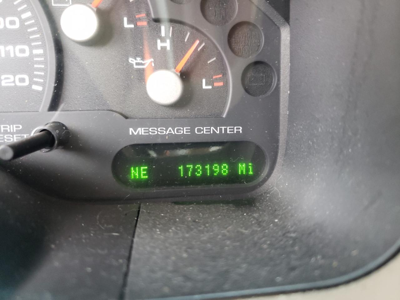 Photo 8 from auction – 2004 FORD EXPLORER E with VIN 1FMDU74W54UB70099