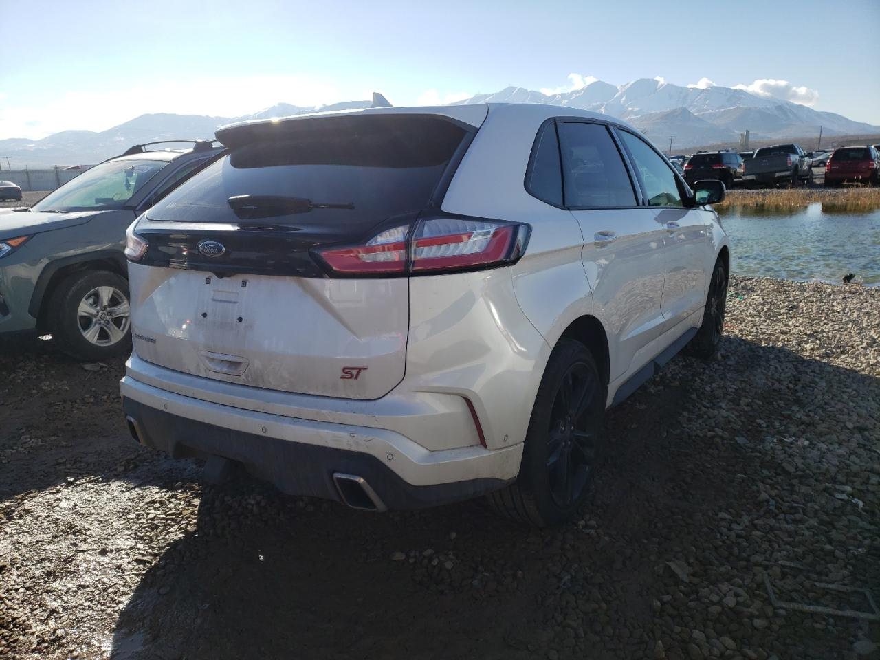 Photo 4 from auction – 2019 FORD EDGE ST with VIN 2FMPK4AP5KBC47944