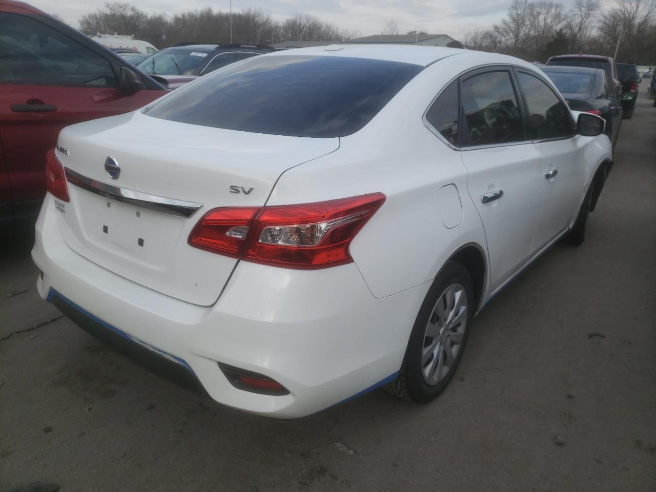 Photo 4 from auction – 2017 NISSAN SENTRA S with VIN 3N1AB7AP0HY325044