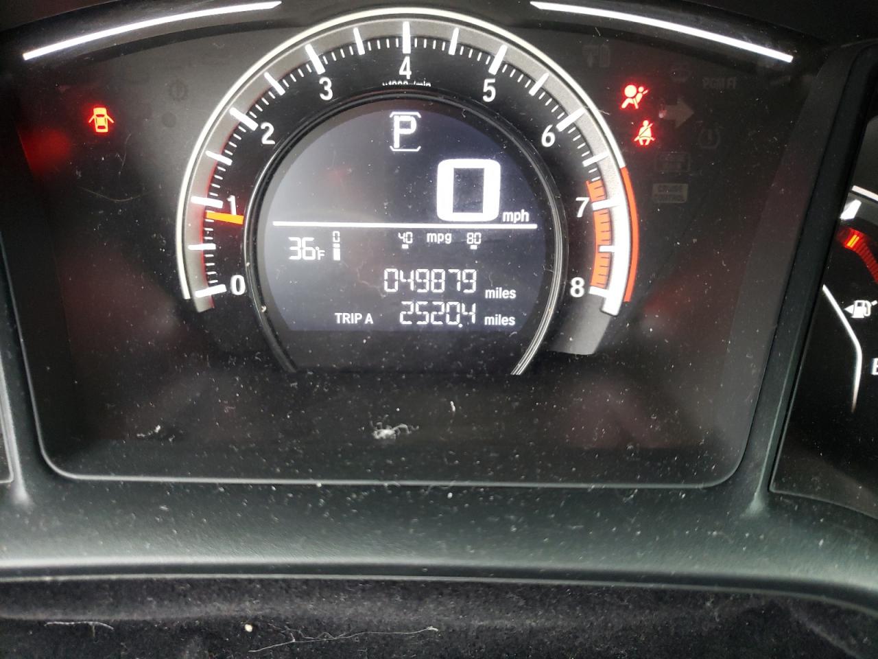Photo 8 from auction – 2017 HONDA CIVIC LX with VIN 2HGFC2F59HH523736