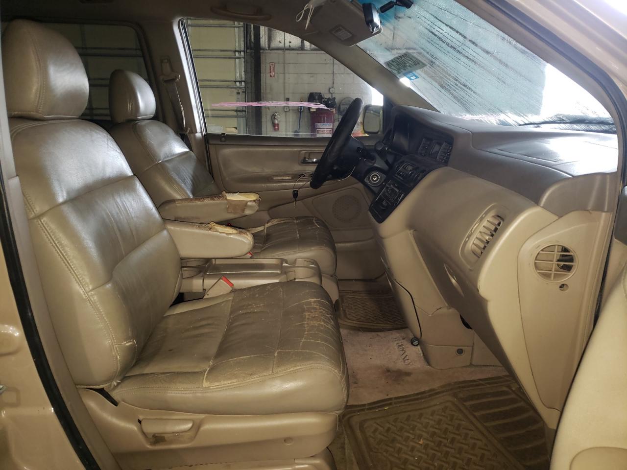 Photo 5 from auction – 2000 HONDA ODYSSEY with VIN 2HKRL1867YH592119