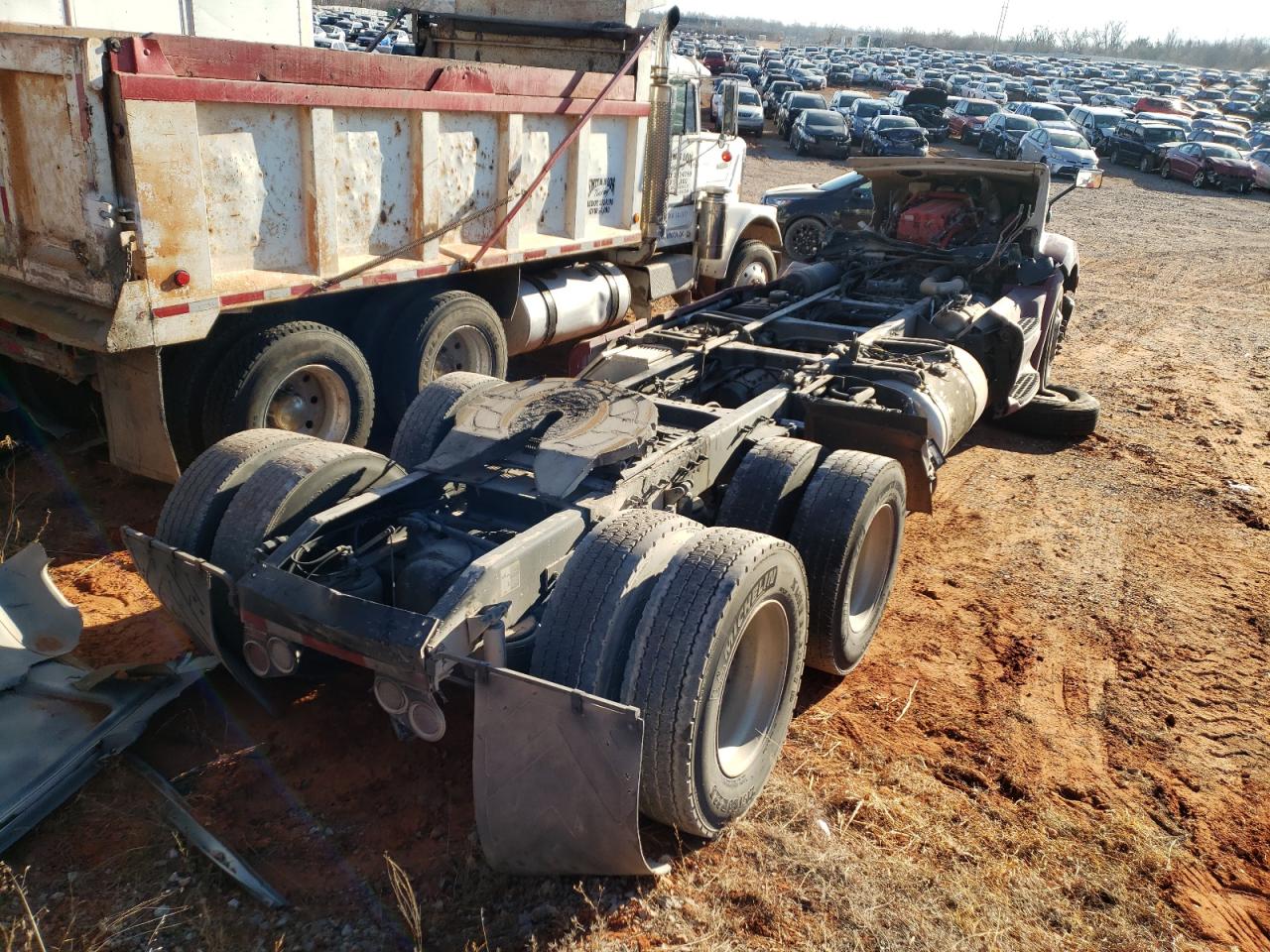 Photo 4 from auction – 2015 PETERBILT 579 with VIN 1XPBD48X8FD24728