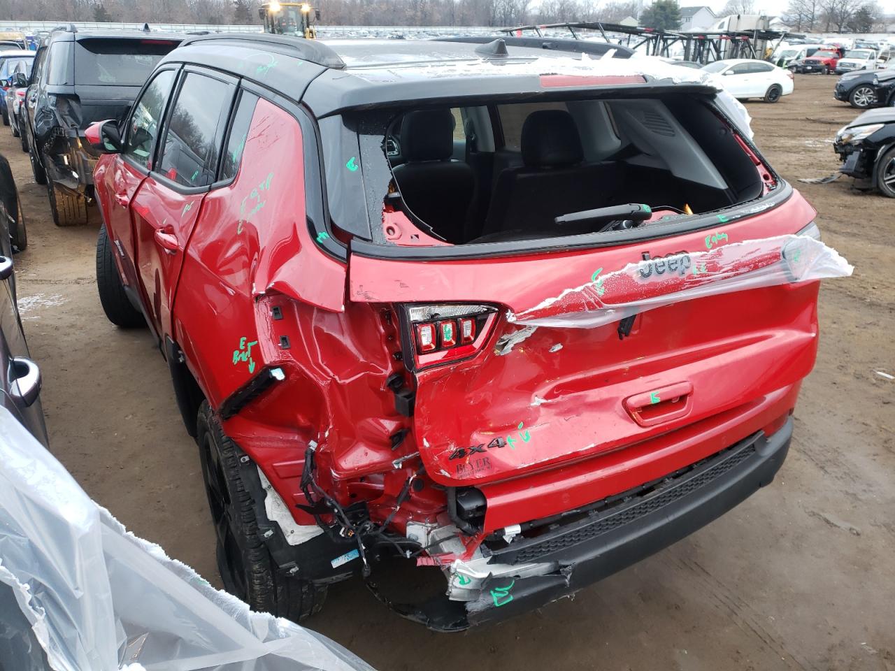 Photo 3 from auction – 2019 JEEP COMPASS LA with VIN 3C4NJDBB2KT653444
