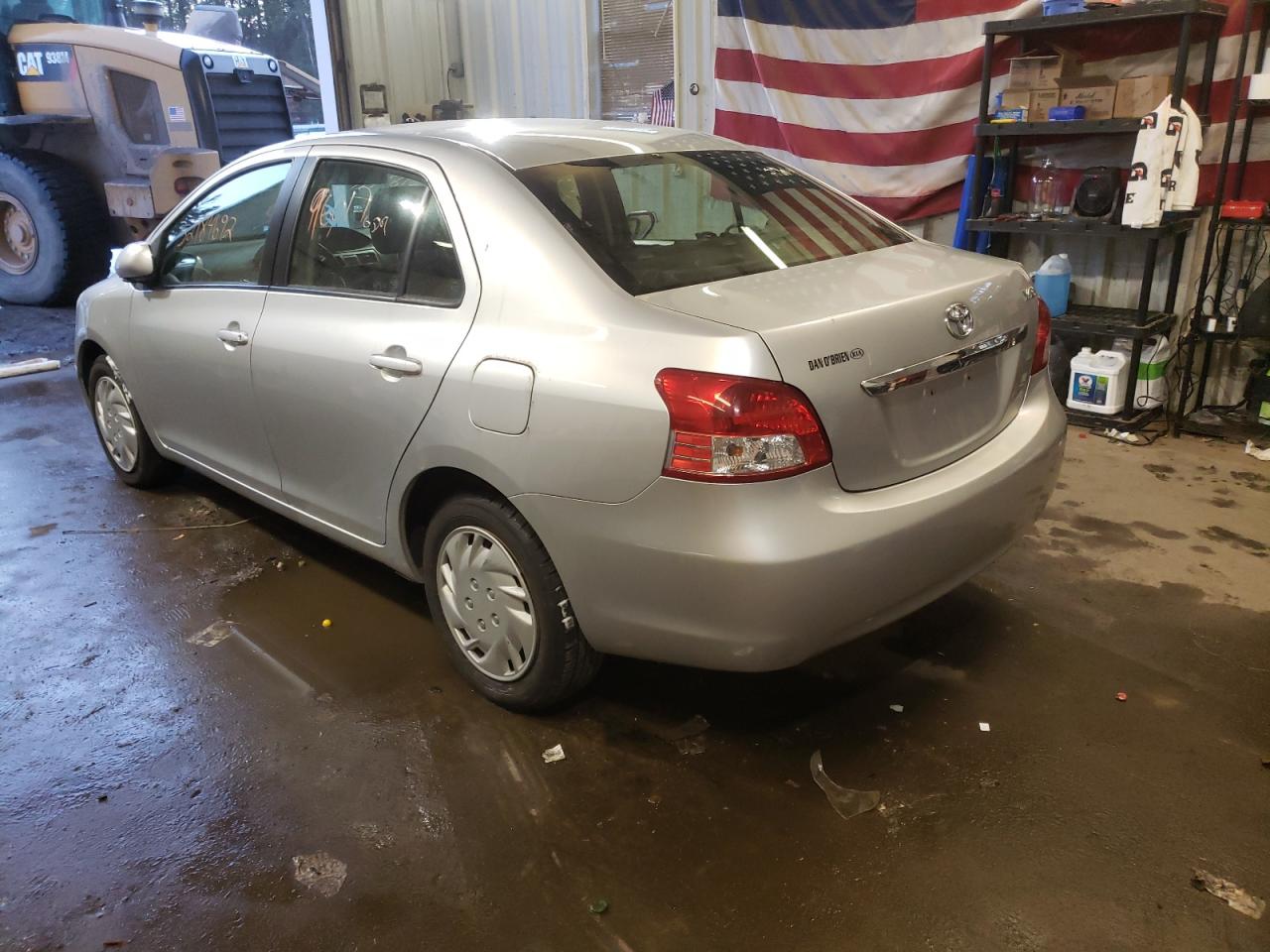 Photo 3 from auction – 2012 TOYOTA YARIS with VIN JTDBT4K32CL038153