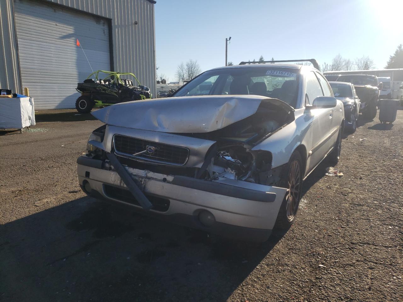 Photo 9 from auction – 2004 VOLVO S60 2.5T with VIN YV1RS59V442405196