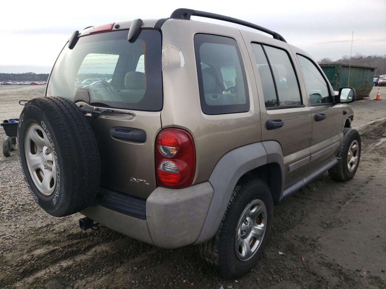 Photo 4 from auction – 2007 JEEP LIBERTY SP with VIN 1J4GL48K97W712849