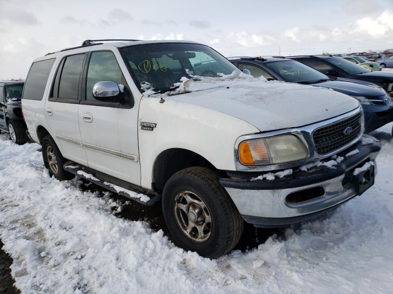 FORD EXPEDITION 1998 with VIN 1FMPU18L8WLB01376 - Photo from auction