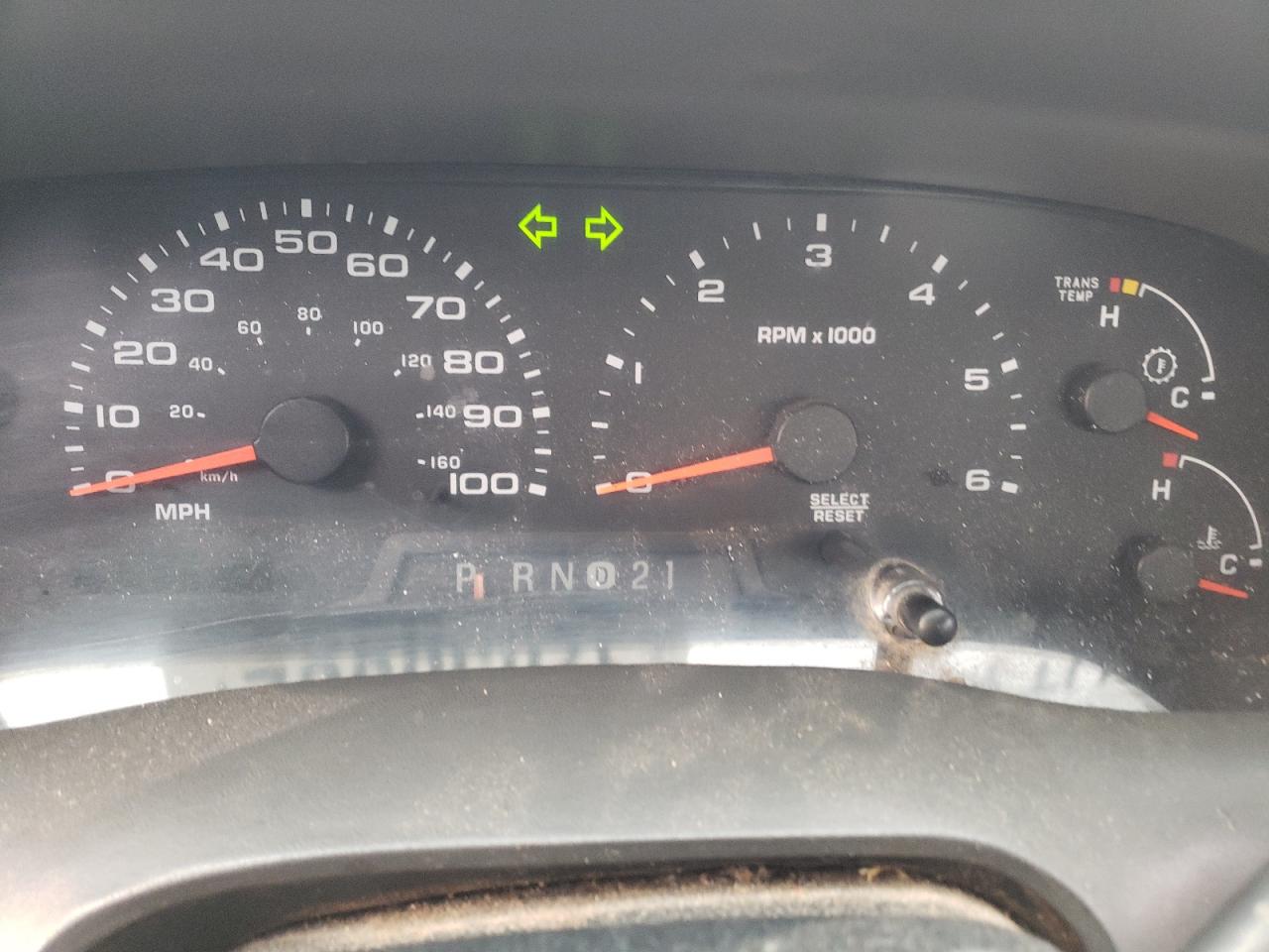 Photo 8 from auction – 2004 FORD F250 SUPER with VIN 1FTNX20L74EA76914