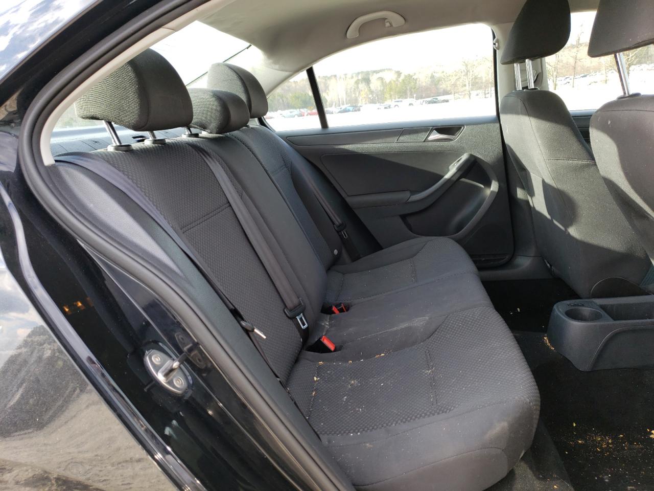 Photo 6 from auction – 2011 VOLKSWAGEN JETTA BASE with VIN 3VW2K7AJ7BM086746