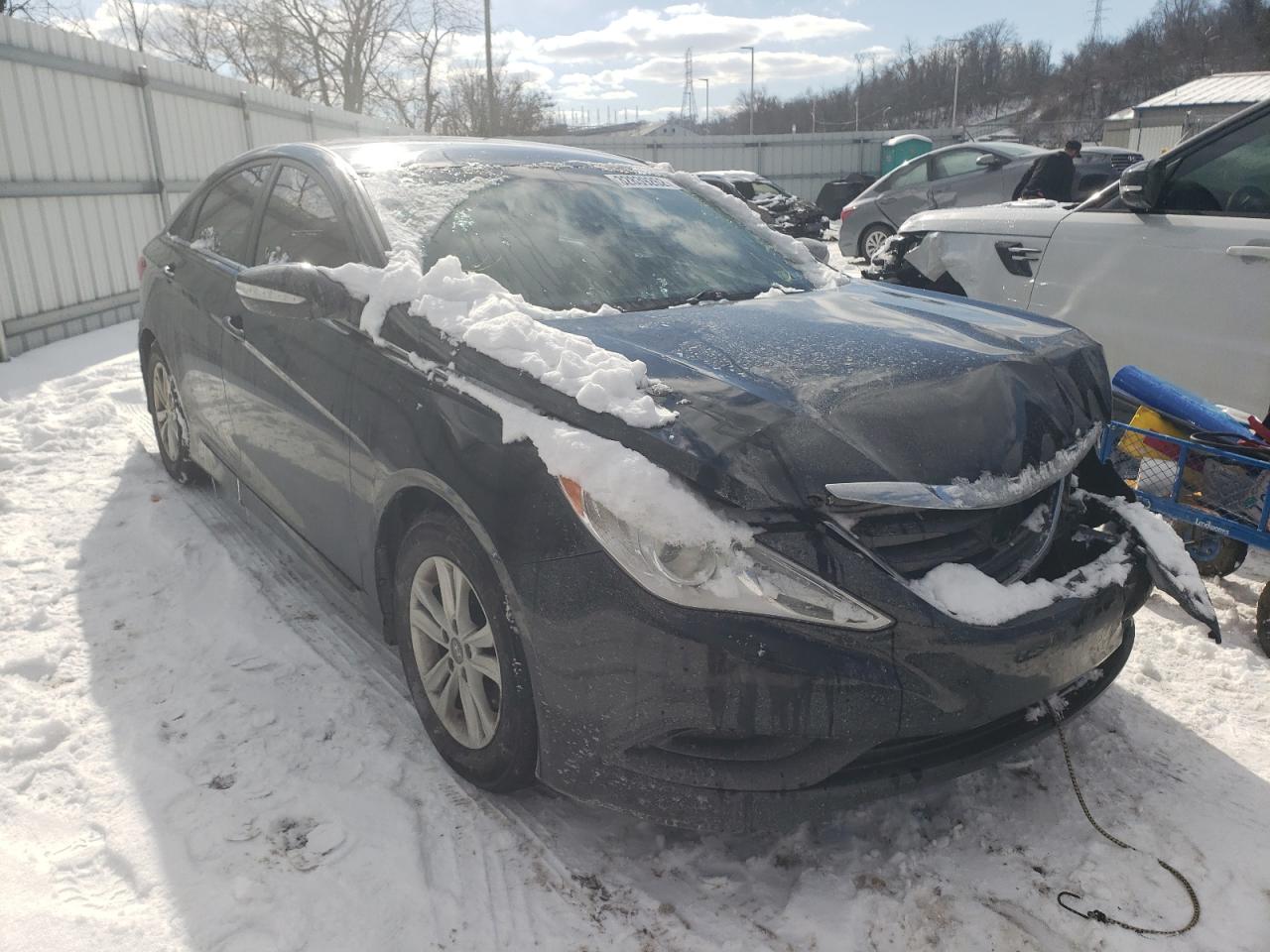 HYUNDAI SONATA GLS 2014 with VIN 5NPEB4AC2EH824639 - Photo from auction