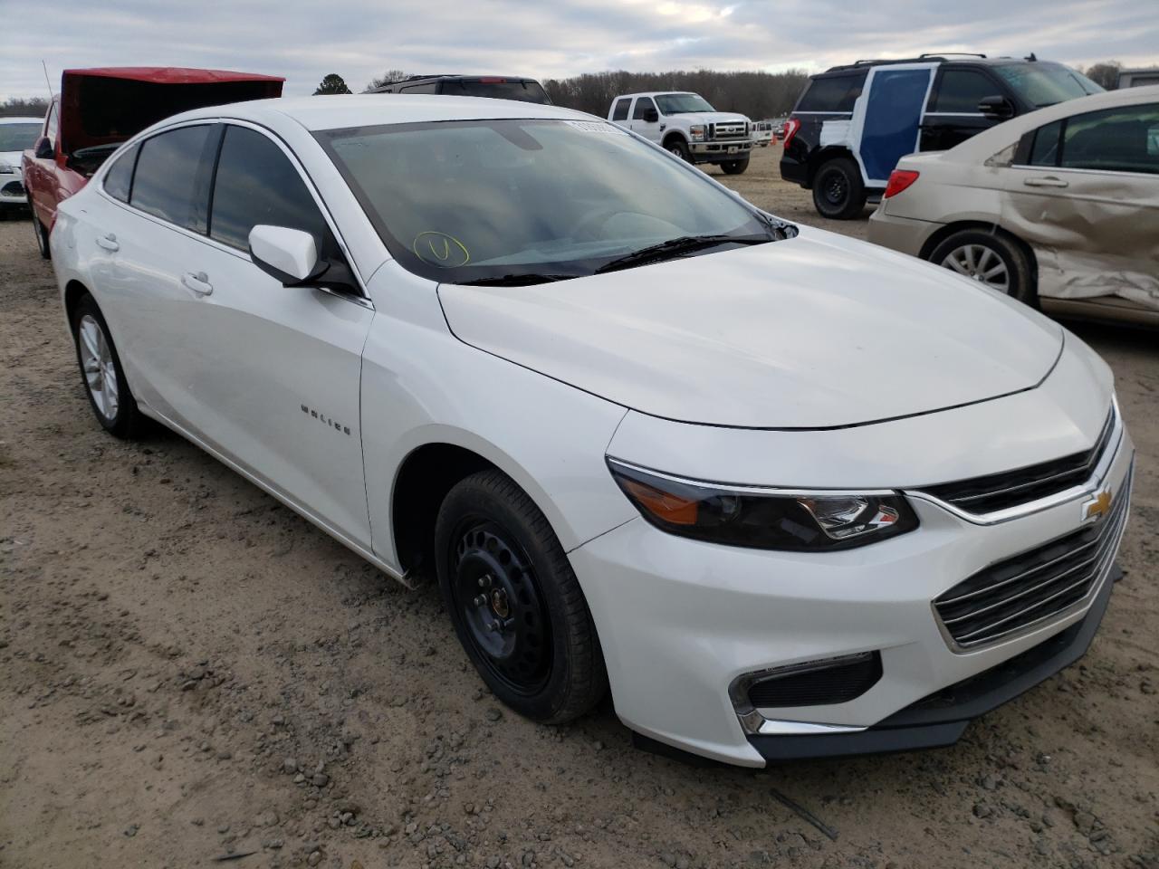 Photo 1 from auction – 2017 CHEVROLET MALIBU LT with VIN 1G1ZE5ST6HF208611