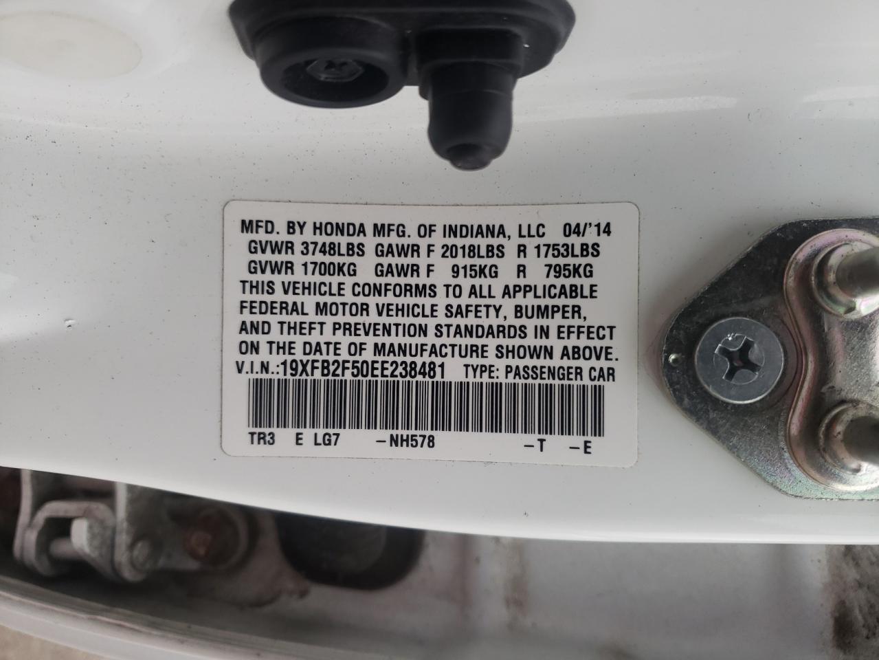 Photo 11 from auction – 2014 HONDA CIVIC LX with VIN 19XFB2F50EE238481