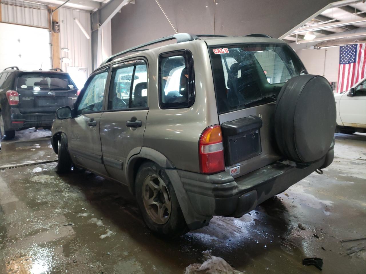 Photo 3 from auction – 2002 CHEVROLET TRACKER ZR with VIN 2CNBJ734226945521