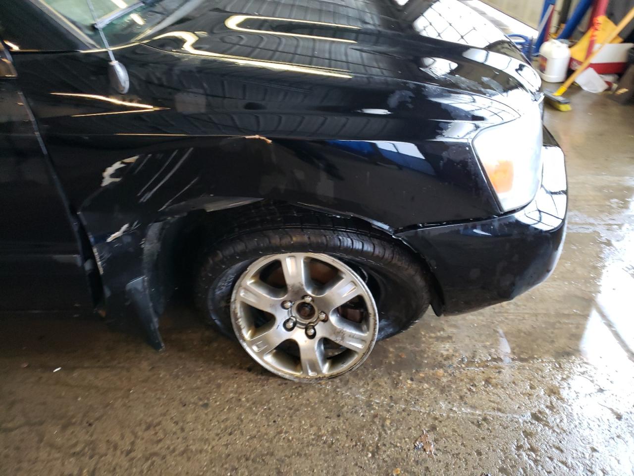 Photo 9 from auction – 2005 TOYOTA HIGHLANDER with VIN JTEEP21A550095954