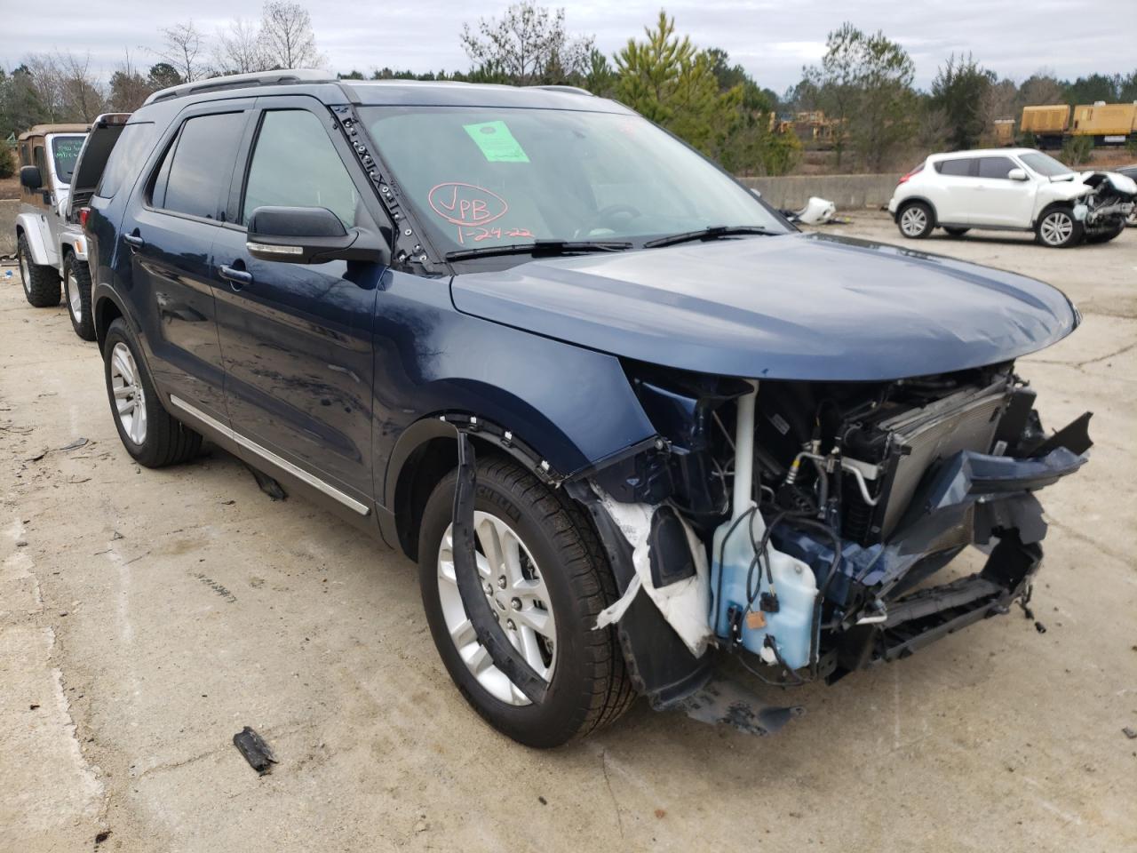 FORD EXPLORER X 2017 with VIN 1FM5K7D87HGE18577 - Photo from auction