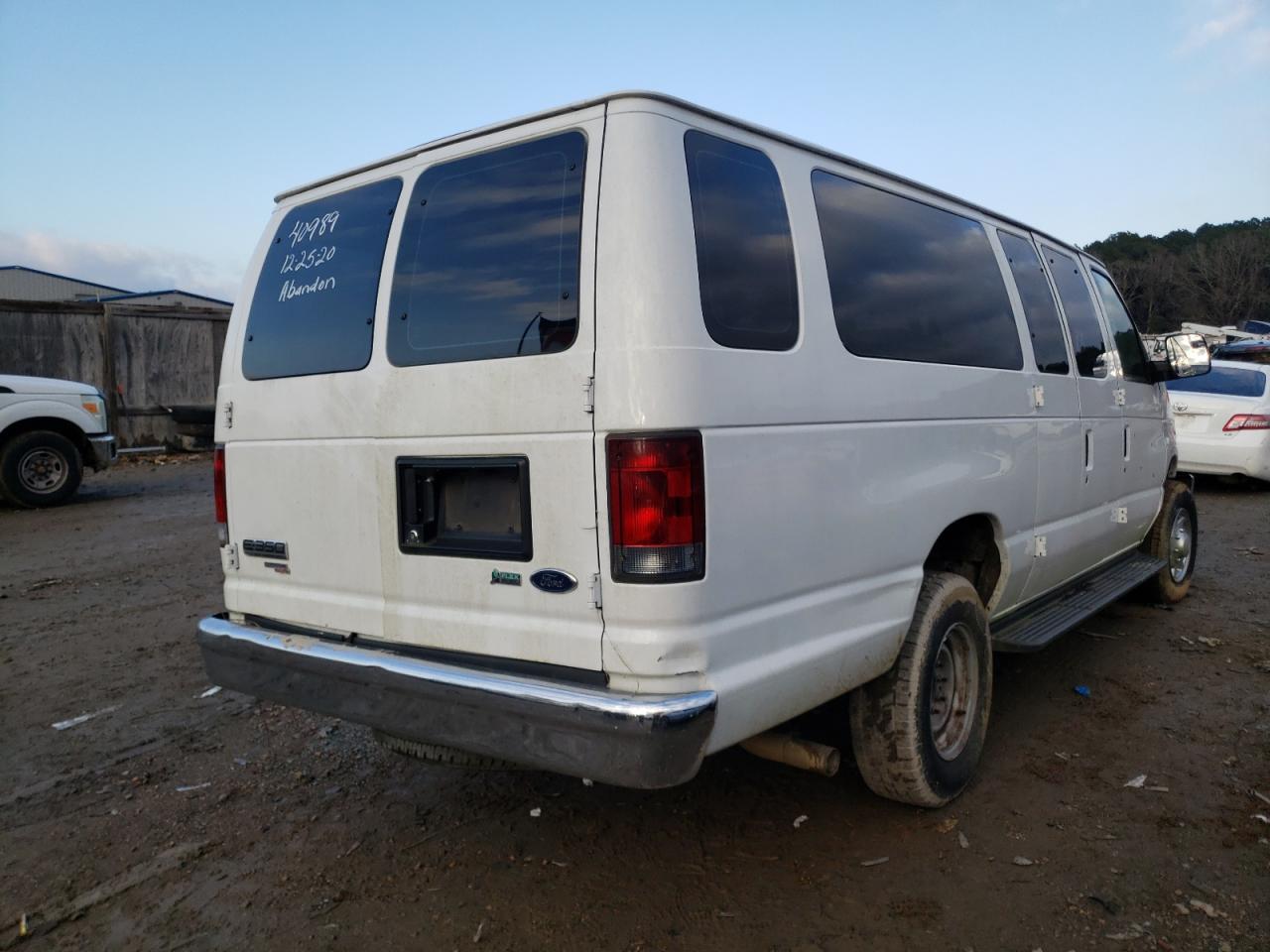 Photo 4 from auction – 2013 FORD ECONOLINE with VIN 1FBSS3BL5DDA27127