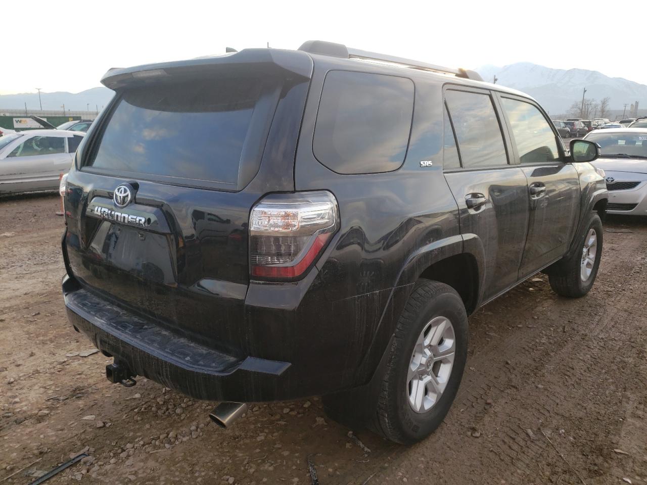 Photo 4 from auction – 2019 TOYOTA 4RUNNER LI with VIN JTEBU5JR8K5730487