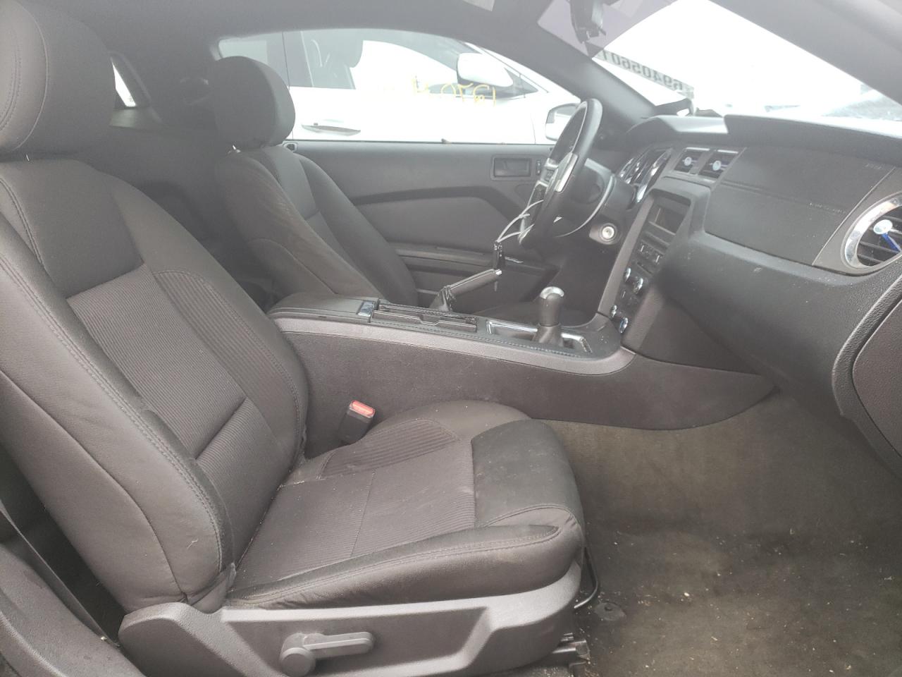 Photo 5 from auction – 2014 FORD MUSTANG with VIN 1ZVBP8AM4E5207096