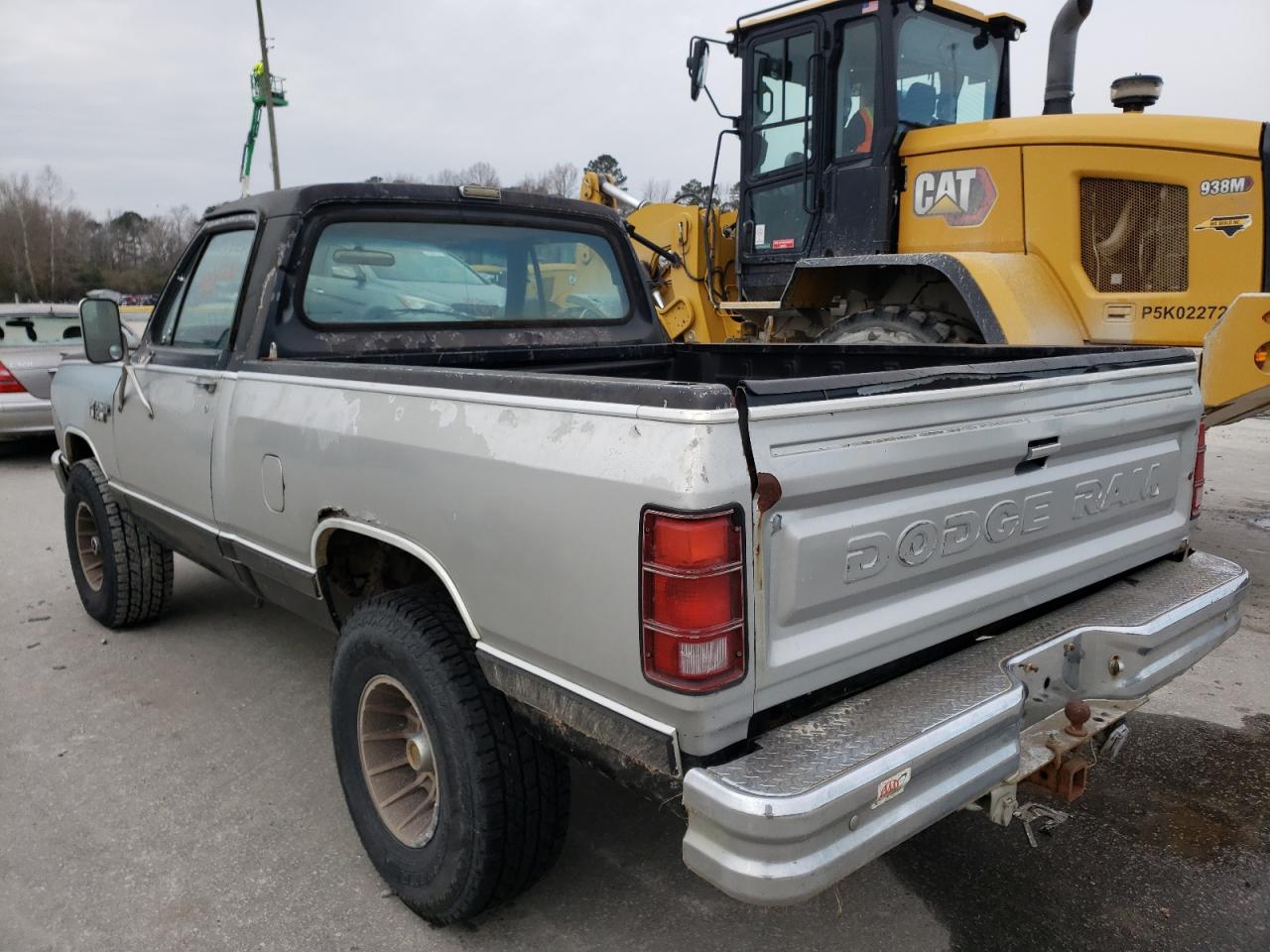 Photo 3 from auction – 1987 DODGE W-SERIES W with VIN 1B7HW04T5HS519244
