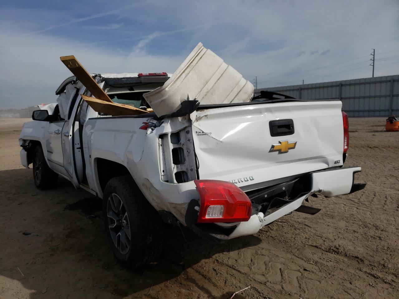 Photo 3 from auction – 2018 CHEVROLET SILVERADO with VIN 3GCUKSEC7JG416683