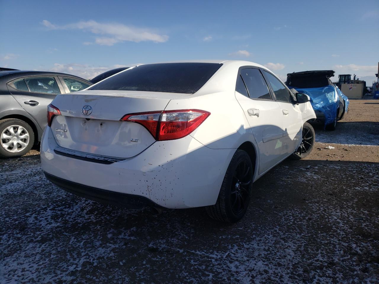 Photo 4 from auction – 2015 TOYOTA COROLLA L with VIN 5YFBURHE9FP257299