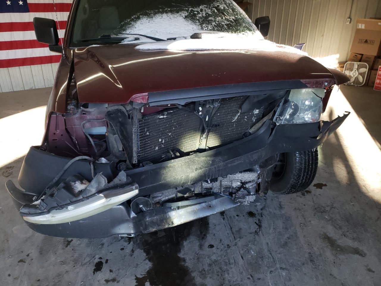 Photo 9 from auction – 2005 FORD F150 with VIN 1FTRF12225NB22430
