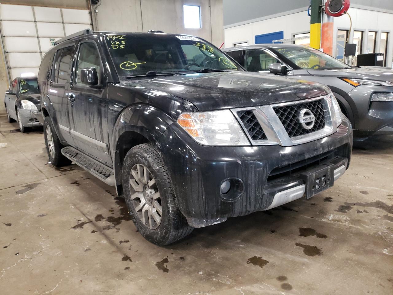 NISSAN PATHFINDER 2011 with VIN 5N1AR1NB5BC609690 - Photo from auction