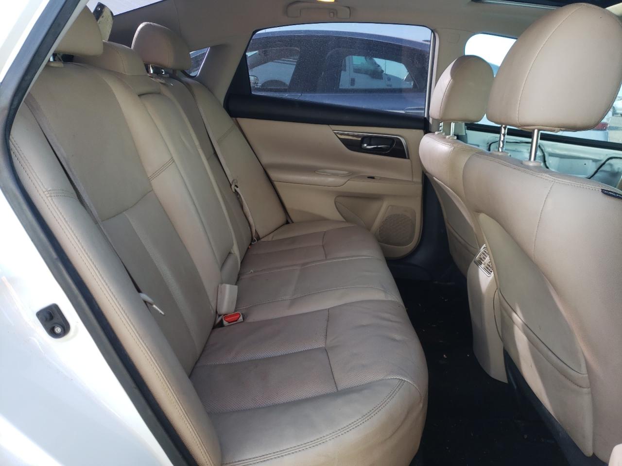 Photo 6 from auction – 2015 NISSAN ALTIMA 2.5 with VIN 1N4AL3AP7FN890779