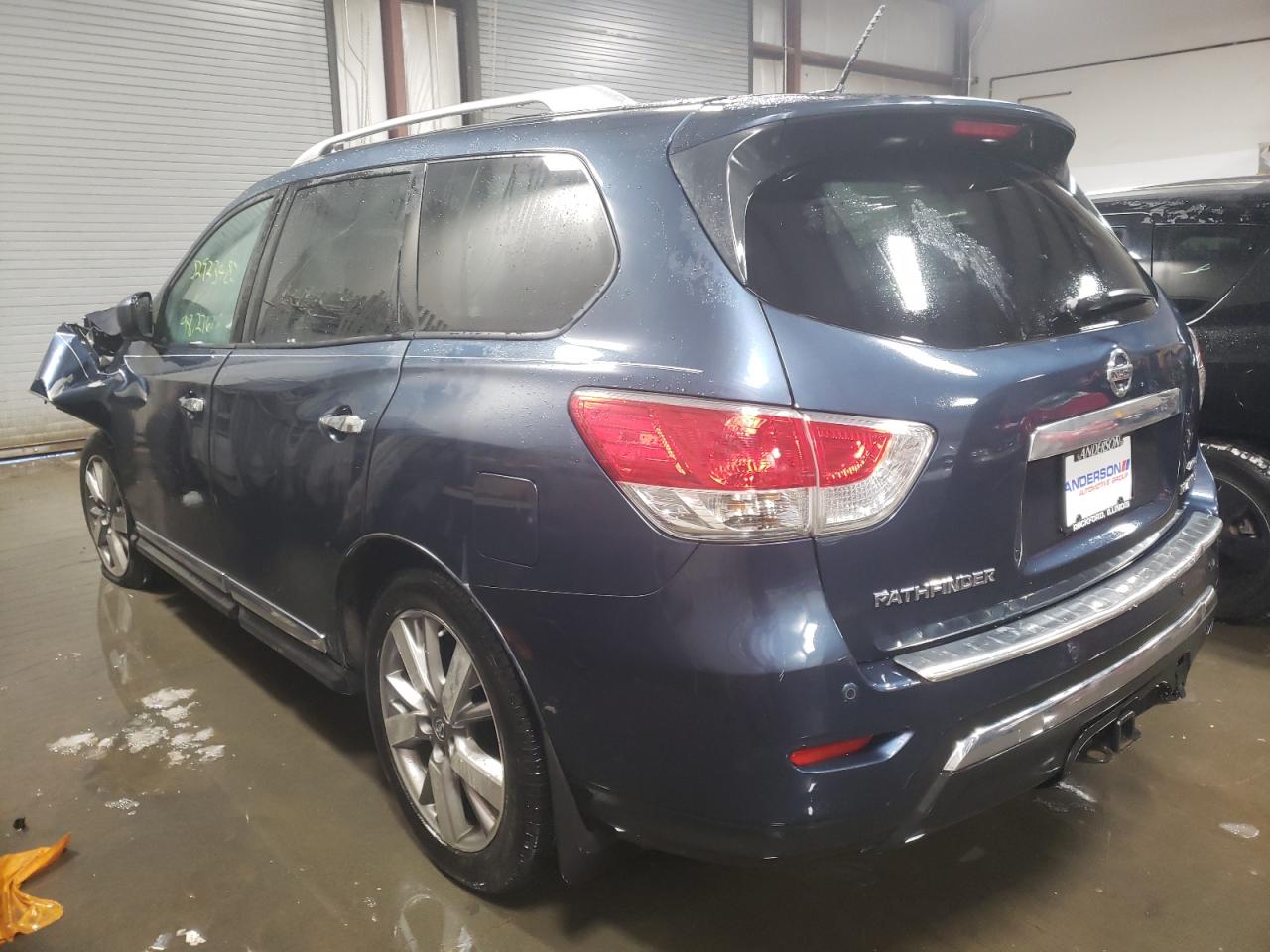 Photo 3 from auction – 2014 NISSAN PATHFINDER with VIN 5N1AR2MM8EC653938