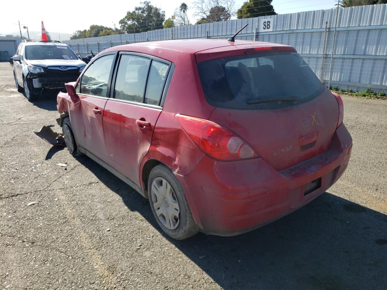 Photo 3 from auction – 2011 NISSAN VERSA S with VIN 3N1BC1CP9BL466923