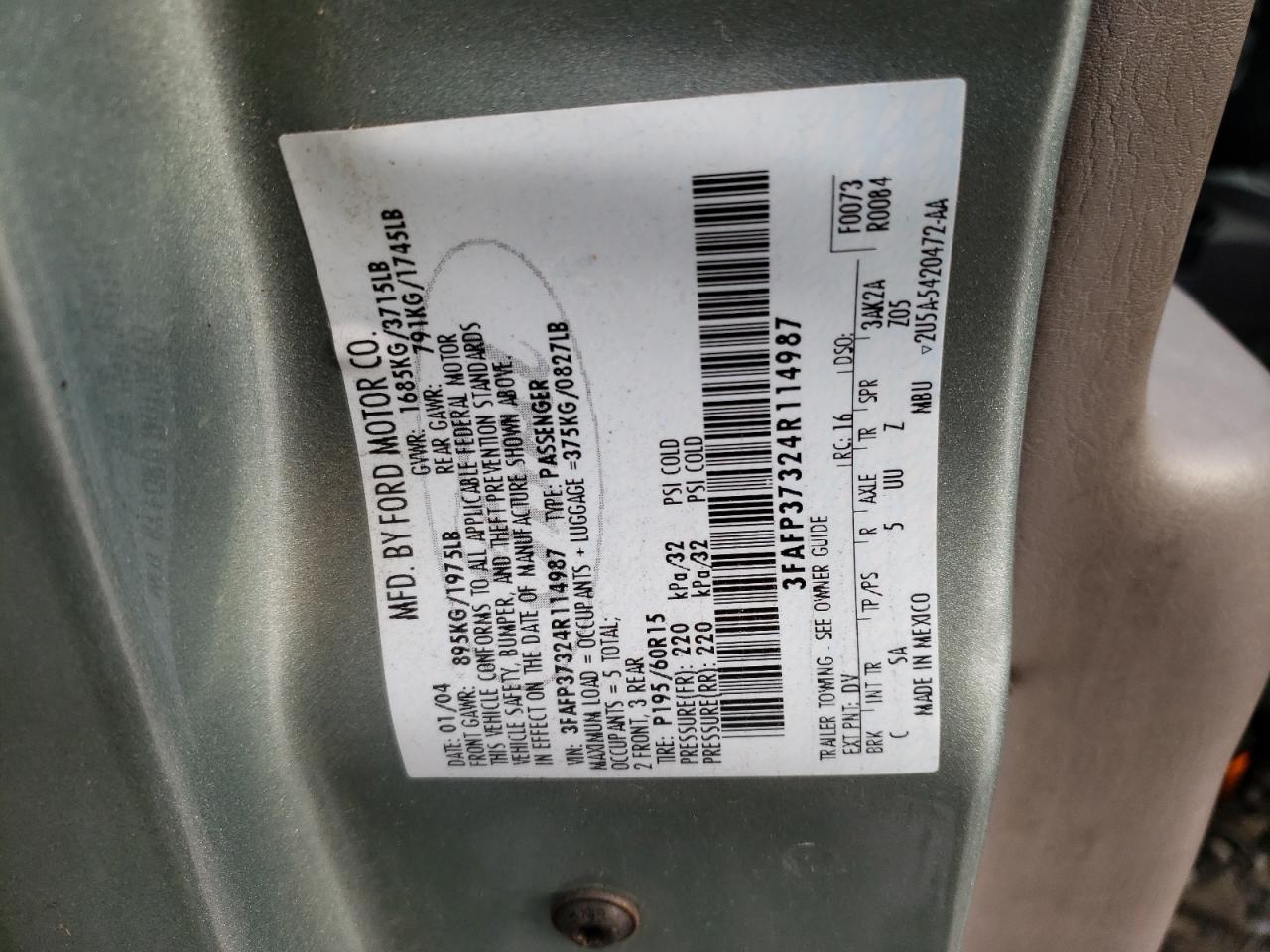 Photo 10 from auction – 2004 FORD FOCUS ZX5 with VIN 3FAFP37324R114987