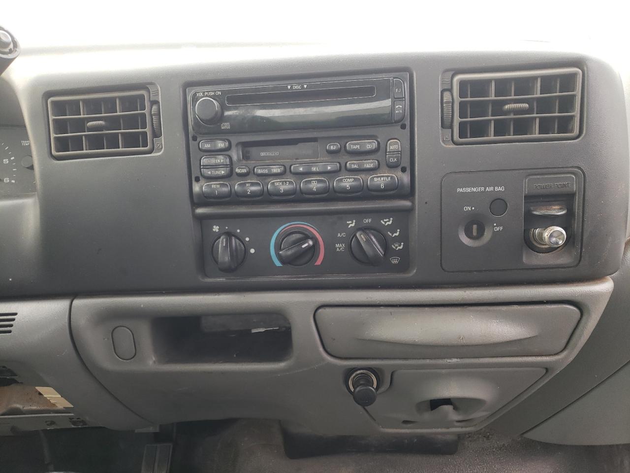 Photo 9 from auction – 2004 FORD F250 SUPER with VIN 1FTNX20L74EA76914