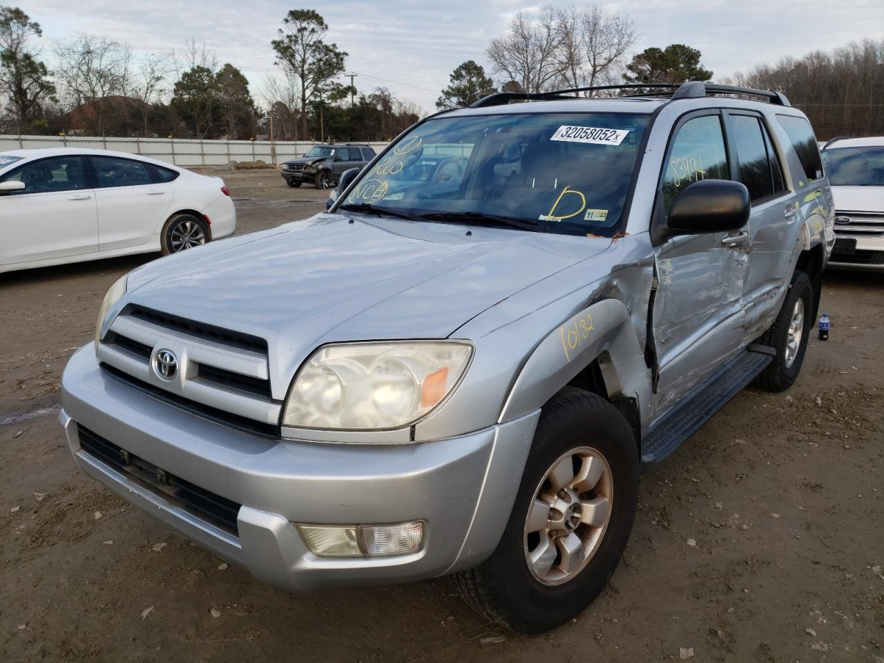 Photo 2 from auction – 2003 TOYOTA 4RUNNER SR with VIN JTEZU14RX38007811