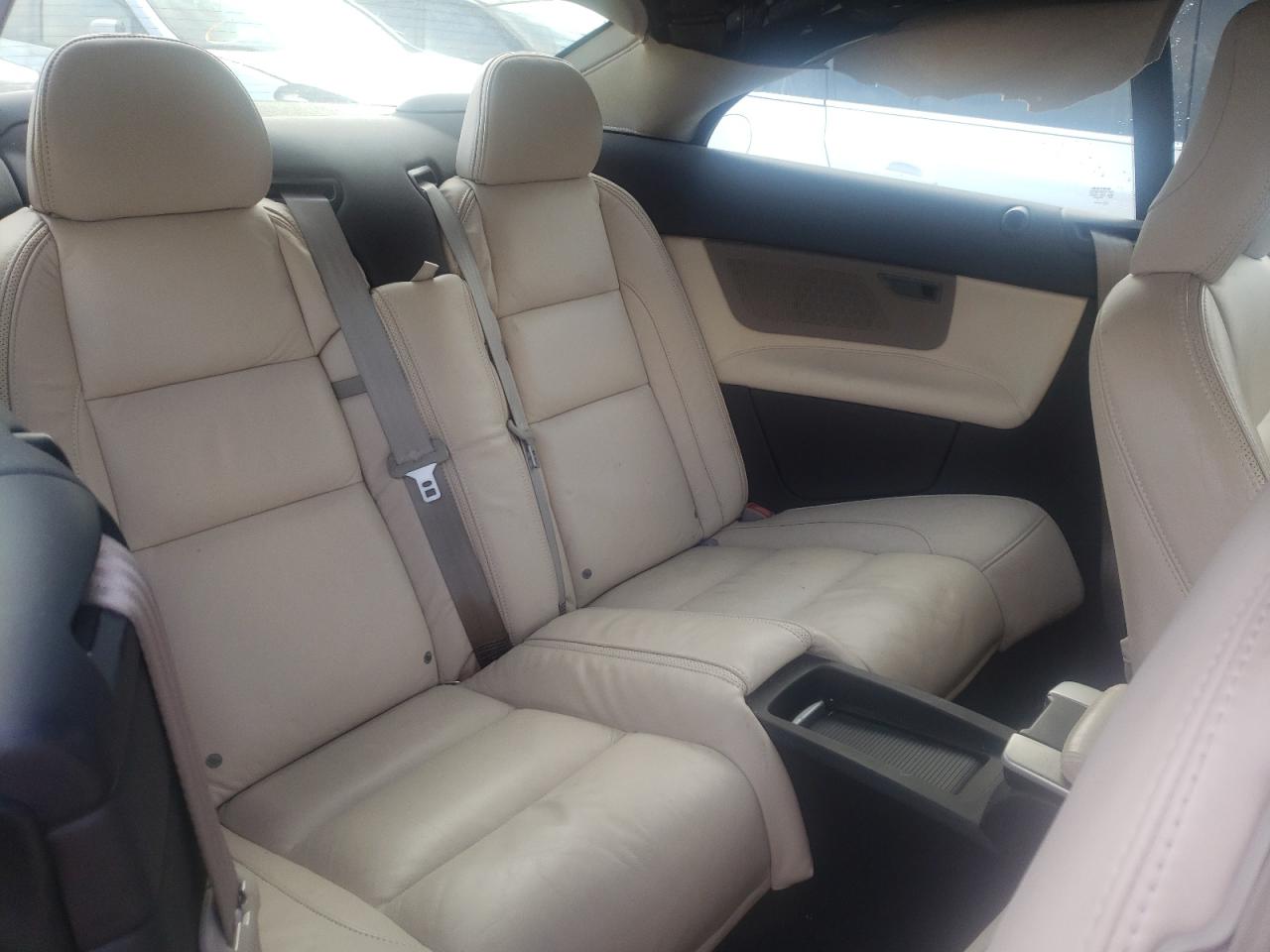 Photo 6 from auction – 2011 VOLVO C70 T5 with VIN YV1672MC0BJ114237