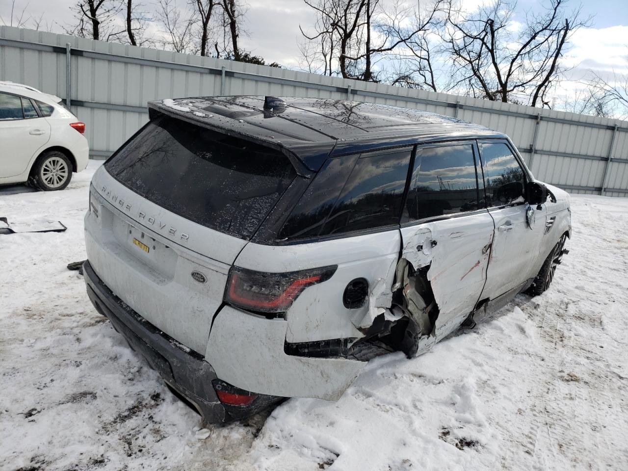 Photo 4 from auction – 2020 LAND ROVER RANGE ROVE with VIN SALWR2RY7LA731195