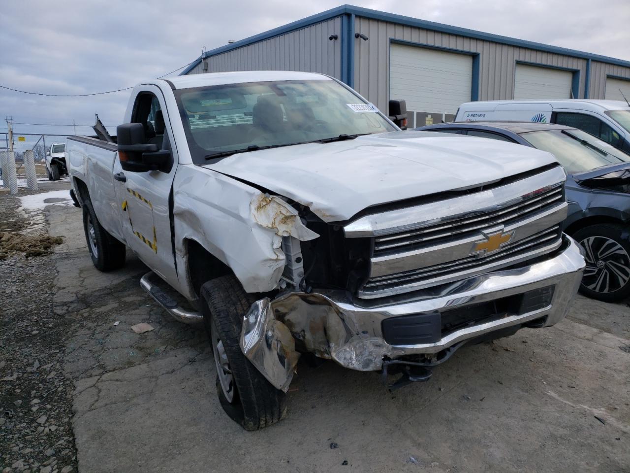 Photo 1 from auction – 2017 CHEVROLET SILVERADO with VIN 1GC0KYEG0HZ205291