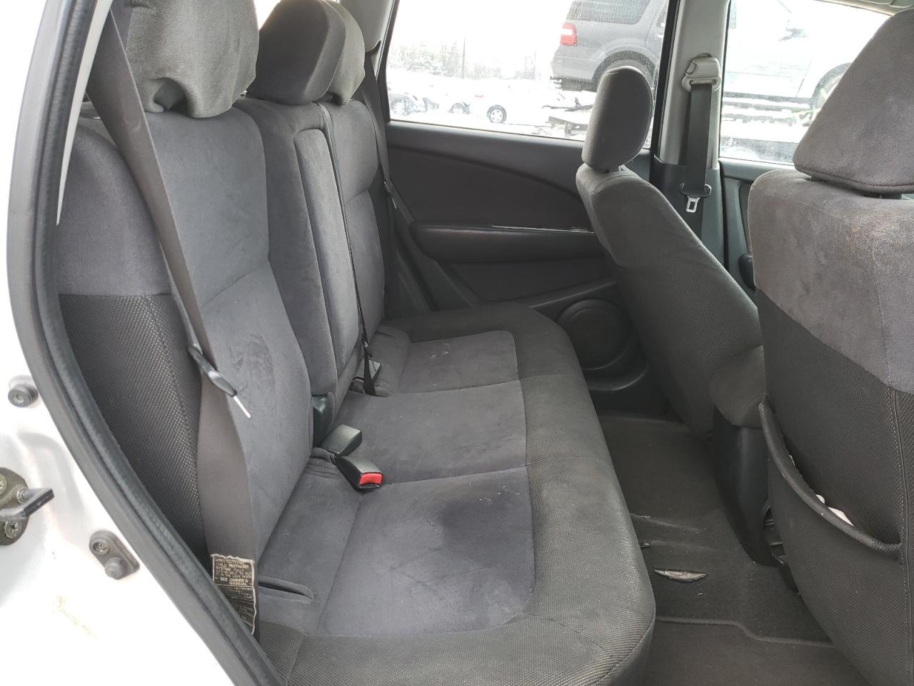 Photo 6 from auction – 2003 MITSUBISHI OUTLANDER with VIN JA4LZ31G53U119024
