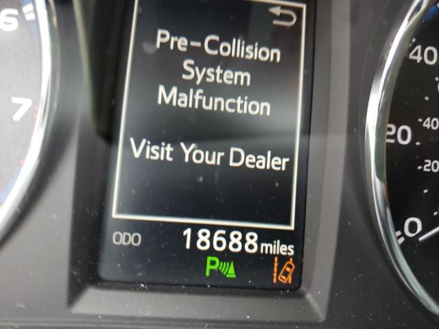 Photo 8 from auction – 2017 TOYOTA RAV4 LIMIT with VIN JTMYFREV2HJ130619