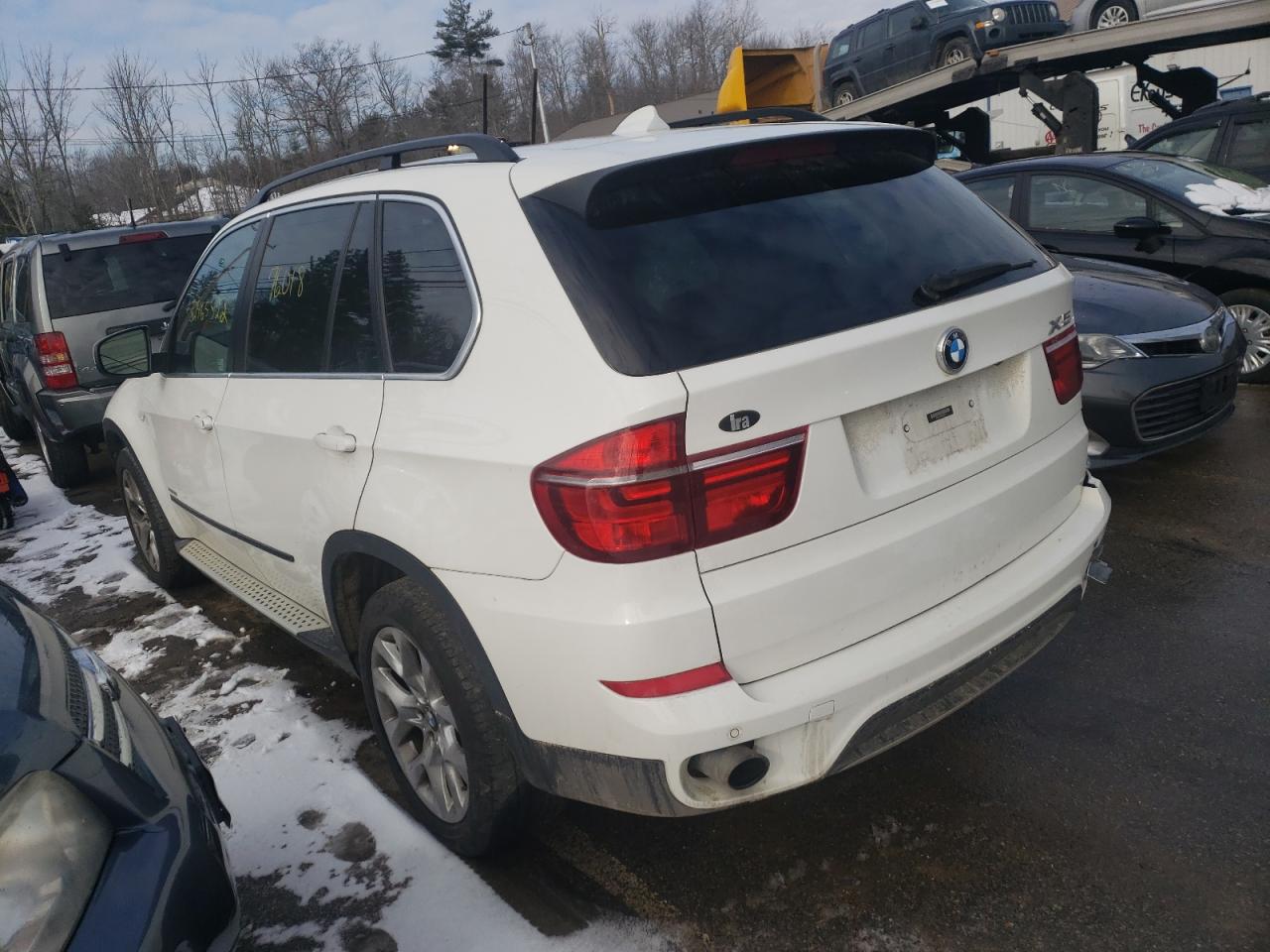 Photo 3 from auction – 2013 BMW X5 with VIN 5UXZV4C58D0B19557
