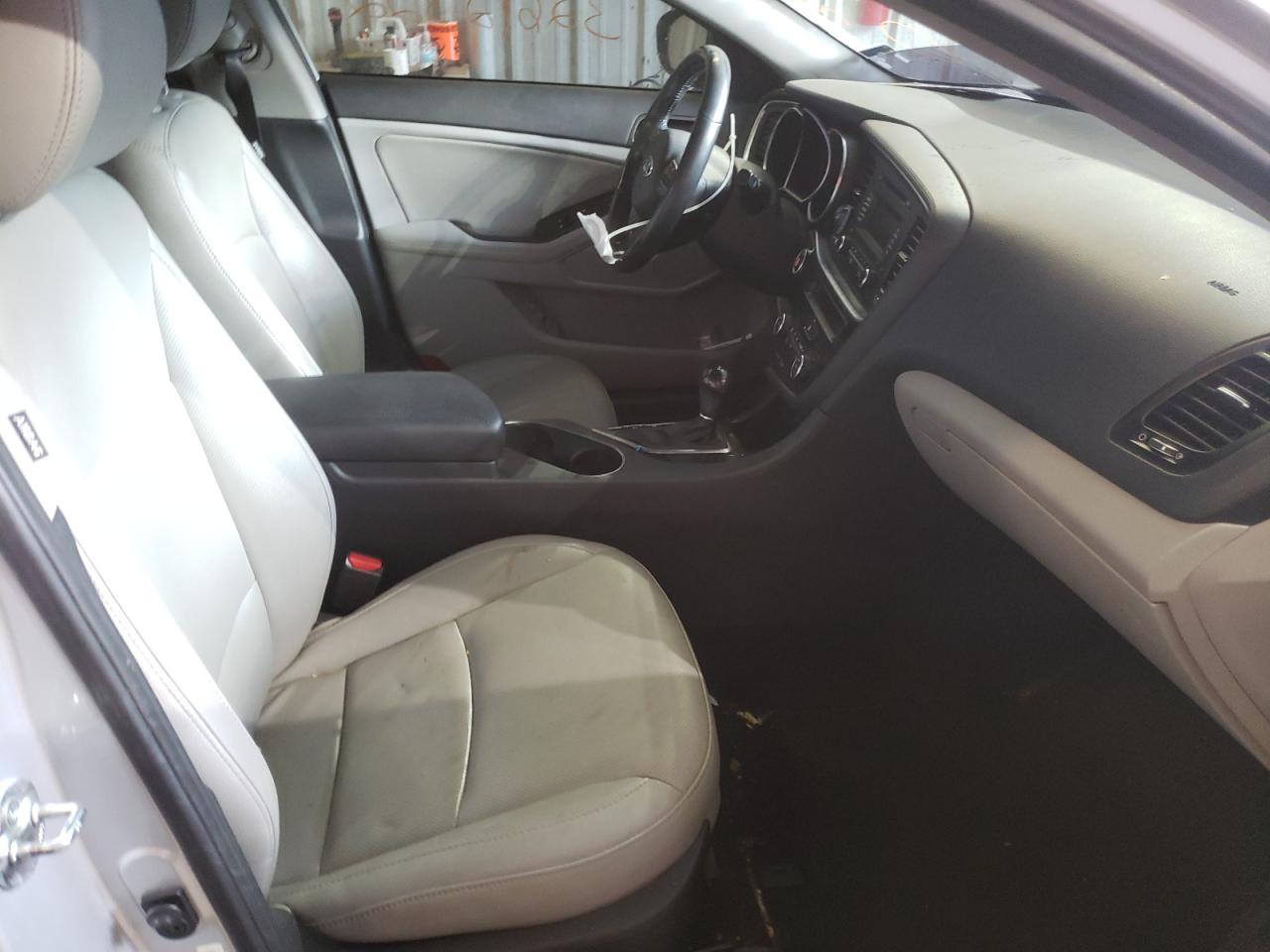 Photo 5 from auction – 2014 KIA OPTIMA EX with VIN 5XXGN4A7XEG302842