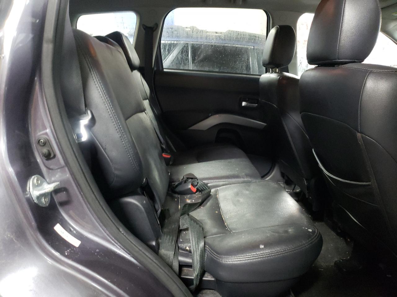 Photo 6 from auction – 2009 MITSUBISHI OUTLANDER with VIN JA4MT31W29Z004082