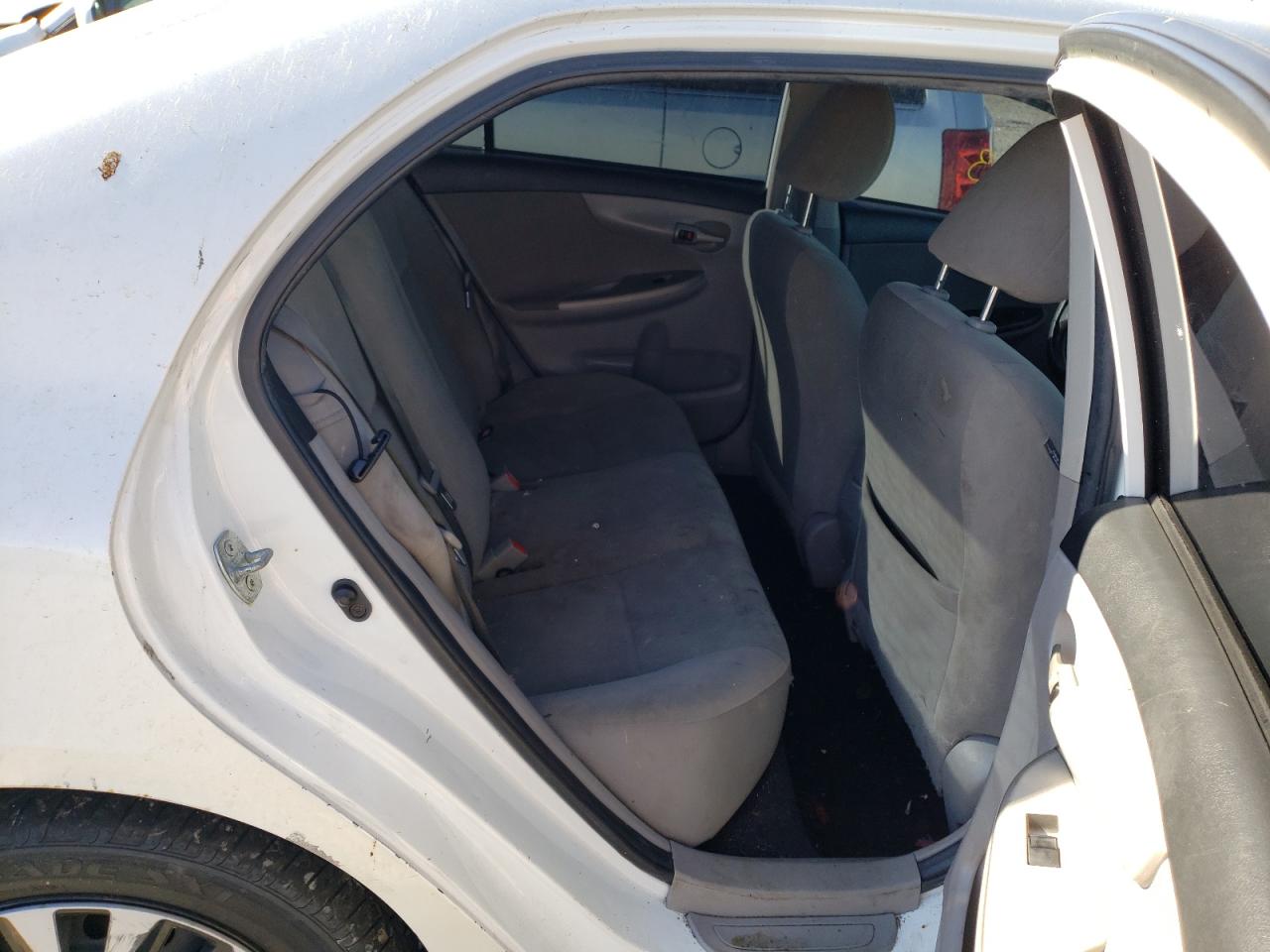 Photo 6 from auction – 2013 TOYOTA COROLLA BA with VIN 2T1BU4EE4DC055510