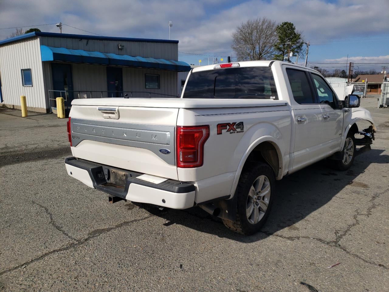 Photo 4 from auction – 2017 FORD F150 SUPER with VIN 1FTEW1EG3HFA20011