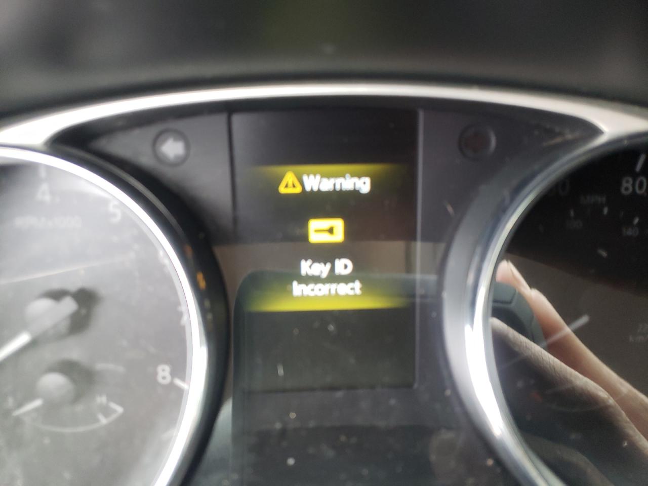 Photo 8 from auction – 2014 NISSAN ROGUE S with VIN 5N1AT2MV8EC771286