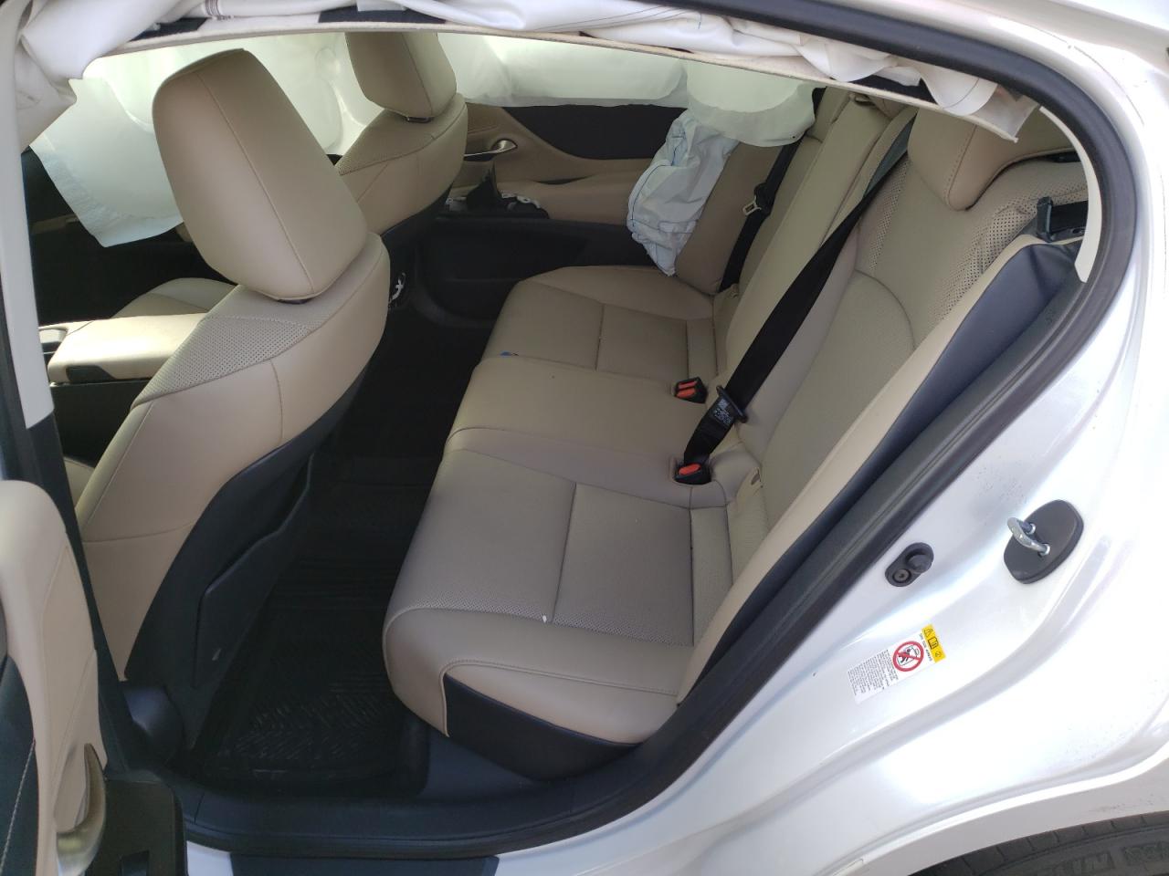 Photo 6 from auction – 2019 LEXUS ES 350 with VIN 58ABZ1B11KU045104