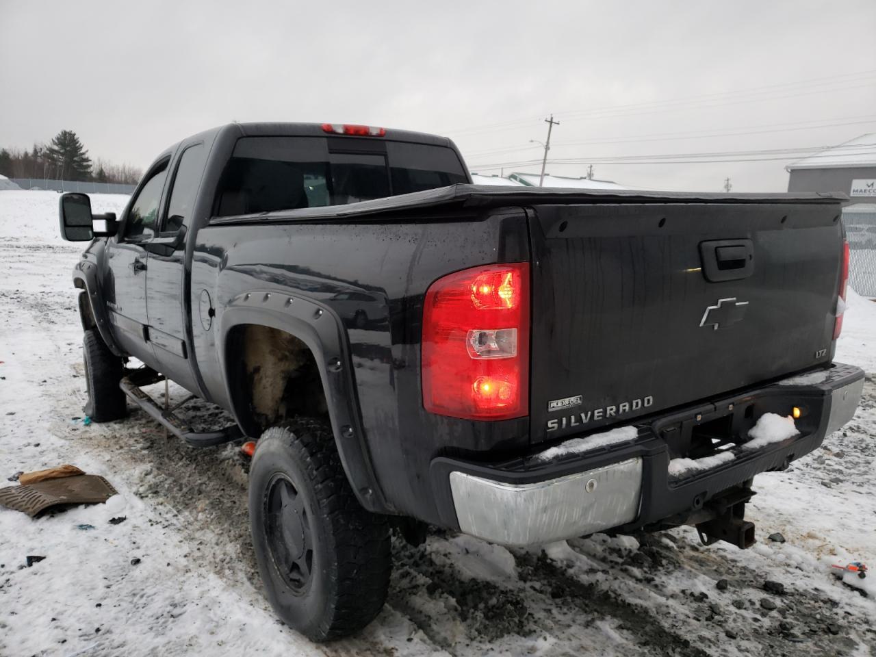 Photo 3 from auction – 2008 CHEVROLET SILVERADO with VIN 1GCEK19028Z132869